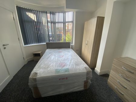 To Let: Meath Street, Middlesbrough, TS1 4RY. - Photo 4