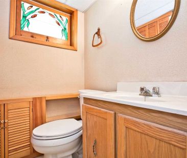 For Lease - 40 Greylawn Crescent, Toronto, Ontario - Photo 4