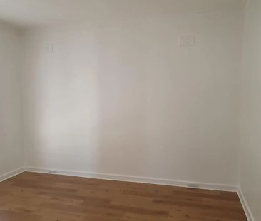 Newly Renovated 3-Bedroom Home for Rent in Seaton - Photo 1