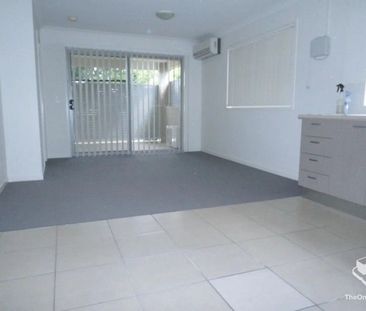 DUFFIELD ROAD UNFURNISHED UNIT - EXCELLENT LOCATION!!! - Photo 1