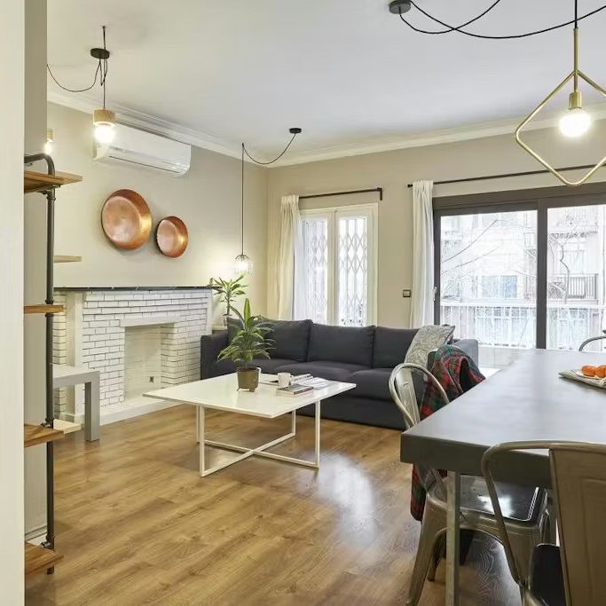 Carrer de Sant Fructuós, Barcelona, Catalonia 08004 - Foto 1