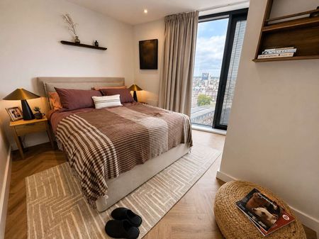 BRAND NEW APARTMENTS | 4 WEEKS RENT CREDIT AVAILABLE | PET FRIENDLY | 24-HOUR CONCIERGE | LUXURY AMENITIES | VIEWING RECOMMENDED! - Photo 3