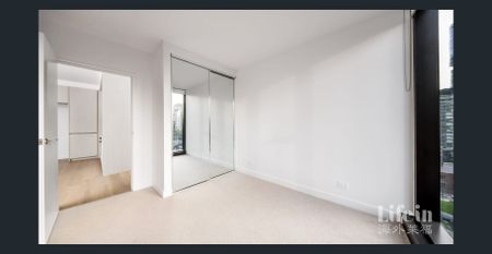 2 Separate Bedrooms Apartment at Melbourne Quarter - Photo 2
