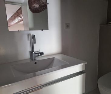 A LOUER 2P MEUBLE PLACE MASSENA - Photo 2