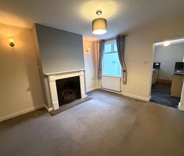 2 bedroom terraced house to rent - Photo 1
