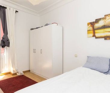 Calle del Divino Pastor, Madrid, Community of Madrid 28004 - Photo 4