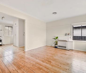 3 Bed, 2 Bath - Photo 3