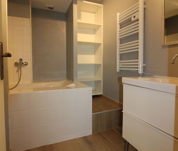 Location Appartement 2 pièces 46m² - Photo 5