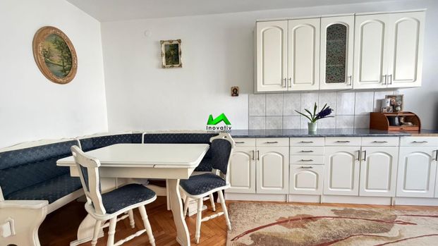 Apartament la vila de inchiriat 3 camere Sibiu Strand - Photo 1