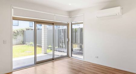 3 bedroom home in Karaka! - Photo 5