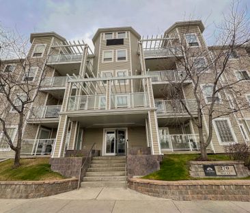 Spacious 2 Bed, 2.5 Bath Condo In Shawnessy | Fireplace, Balcony & ... - Photo 5