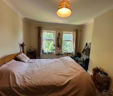 2 Bed Maisonette, The Close, HA2 - Photo 3