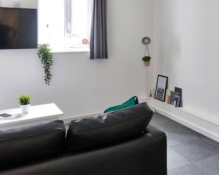 Studio to rent - Photo 3