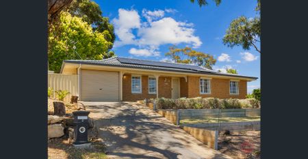 Family Home with Views, Solar & Large Shed - Great Location! - Photo 5