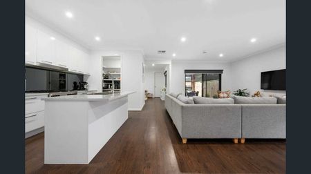 Luxury Living in a Prime Location! - Photo 2