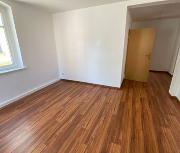 Geräumige 2-Raum-Wohnung mit Stellplatz! - Photo 3