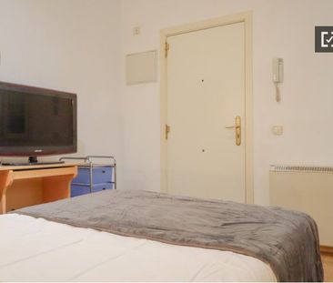 Piso de alquiler en Bellas Vistas - Photo 3