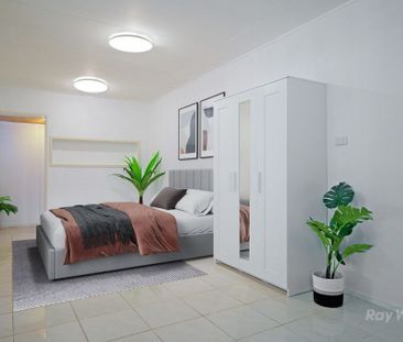 Modern and Spacious Duplex - Photo 2