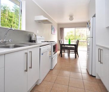 Family home in a quiet location - Photo 5