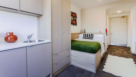 Budget Studio - Photo 3