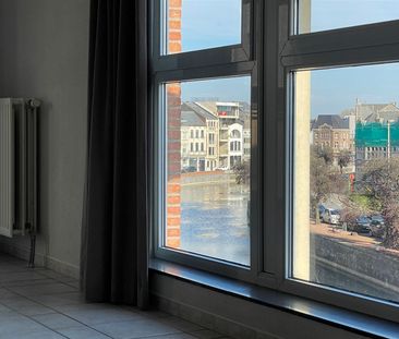 Uniek appartement met terras en 360 graden zicht op Dendermonde - Photo 4