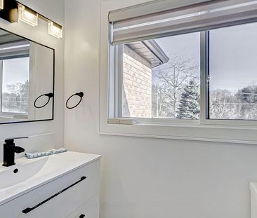 For Lease - 220 Olde Bayview Avenue, Richmond Hill, Ontario - Photo 6