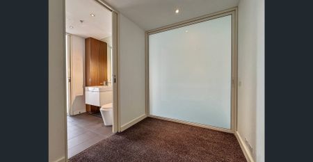 Marvellous Modern Living Moments to the Very Best of Melbourne - Photo 5