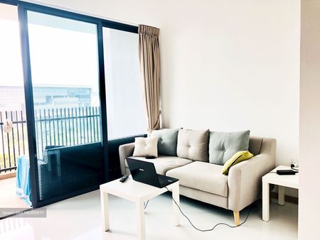 J Gateway (D22), Condominium - For Rent - Photo 2