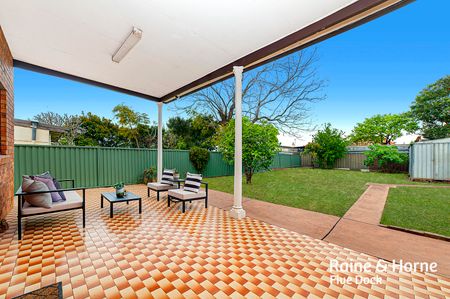 104 Crinan Street, Hurlstone Park NSW 2193 - House For Rent | Domain - Photo 3