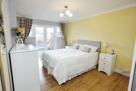 Hazel Grove, Caerphilly, CF83 - Photo 5