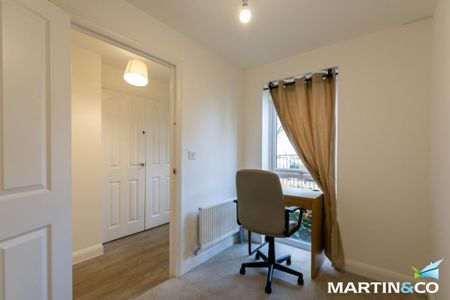 4 bedroom townhouse to rent - Photo 4