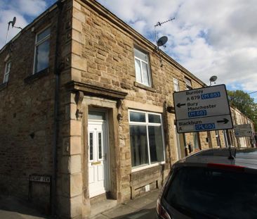 1 bedroom ground floor flat to rent - Photo 2