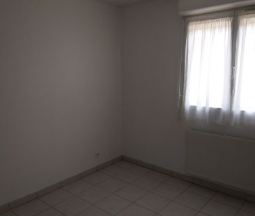 Maison T4 avec garage et jardin en location meublée - Photo 2