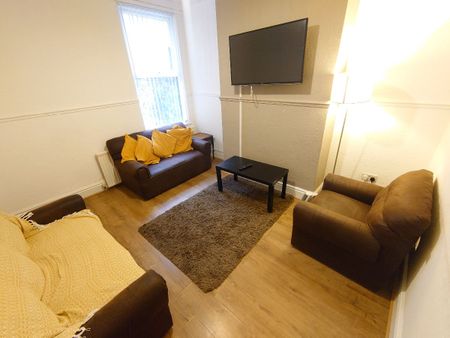 Edinburgh Road, Kensington Fields. - Photo 2