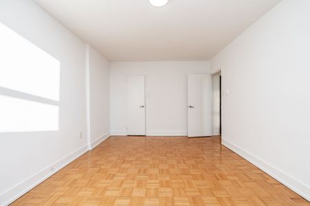 265 Dixon Road - Photo 2
