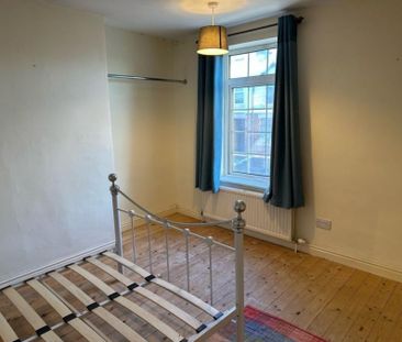 2 Bedroom Terraced House - Photo 5