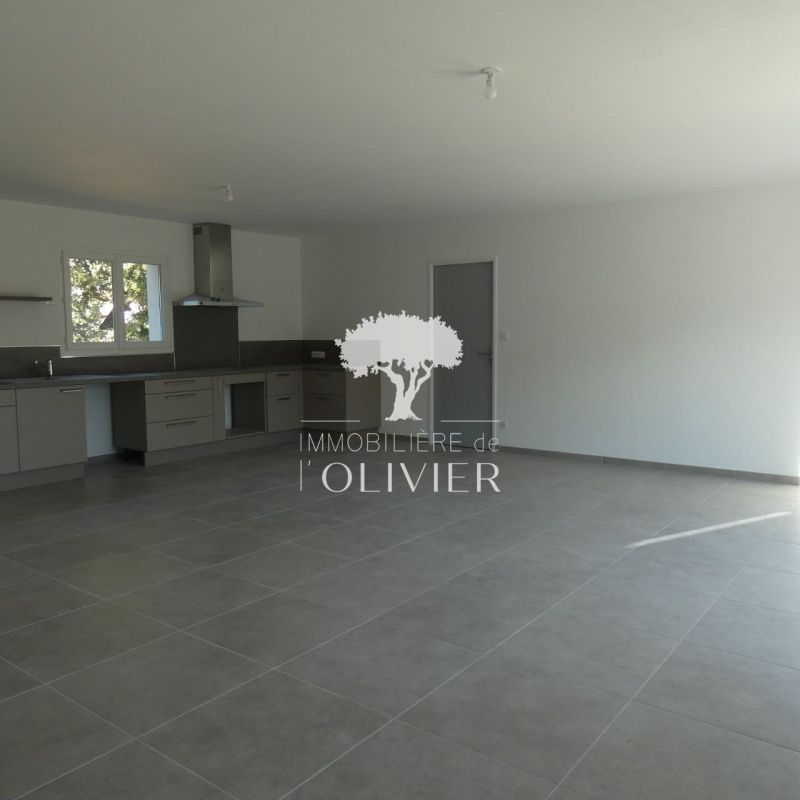 Maison individuelle vide avec jardin - Photo 1