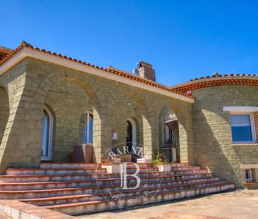 SAINT-TROPEZ - CENTRE VILLAGE - VUE MER - 4 CHAMBRES - PISCINE - Photo 3