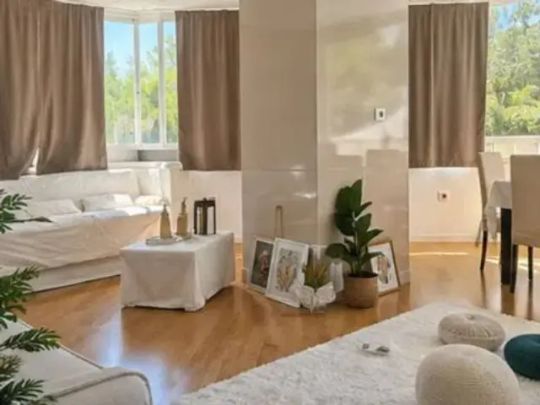 Piso en alquiler en Calle Avenida 8 D'Agost, 25 - Foto 1