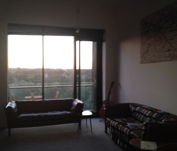 1 Bed Flat, Lakeshore Drive, BS13 - Photo 1