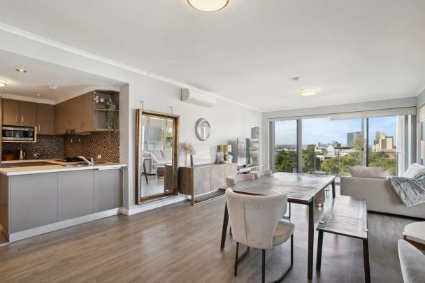 13/111 Colin Street, - Photo 1