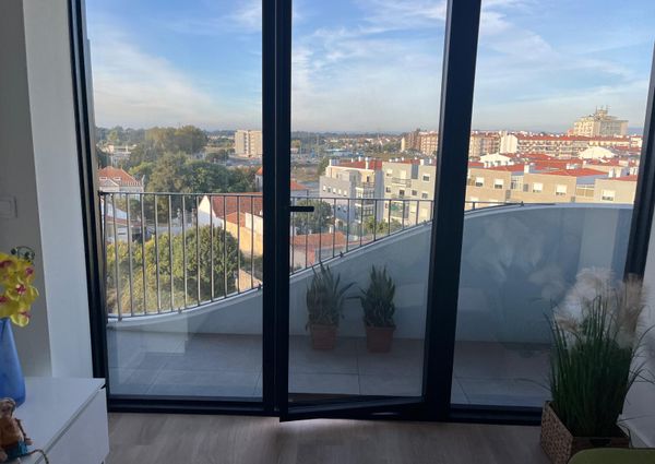Apartamento T1 Novo com Vistas Panorâmicas - a 5 Minutos da Av. Dr. Lourenço Peixinho