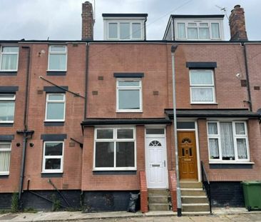 3 bedroom terraced house to rent - Photo 4