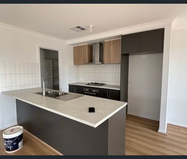 New Built Family Home - Photo 6