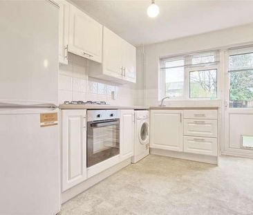 The Rowans, Milton, Cambridge, CB24 - Photo 6