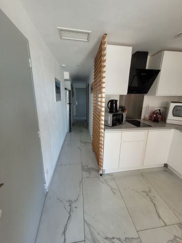 Location Appartement 3 pièces 37m² HYERES 83400 - Photo 5