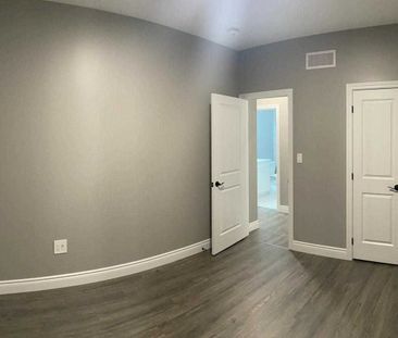 For Lease - 44 Redwood Drive, Belleville, Ontario - Photo 3