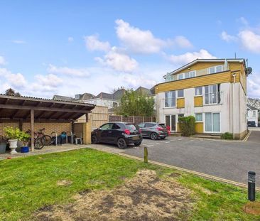 2 bedroom apartment to rent - Photo 6