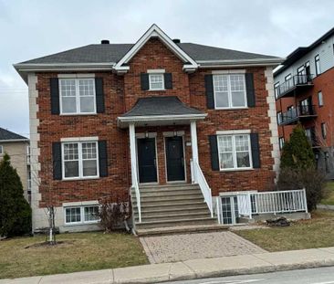 Grand Appartement 5 1/2 à louer, Laval, Qc - Photo 1