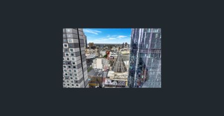 INNER CITY FURNISHED TWO BEDROOM APARTMENT - Photo 5